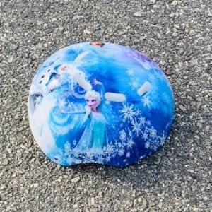 FROZEN MOVIE BICYCLE HELMUT
